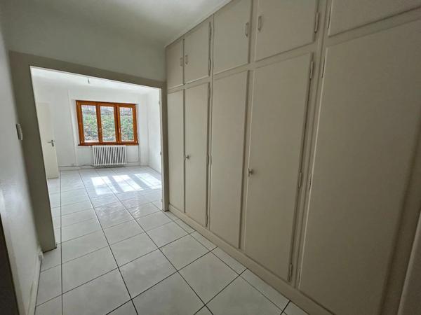 Appartement à louer 2 pièces 80.67m² Montbéliard (25200)