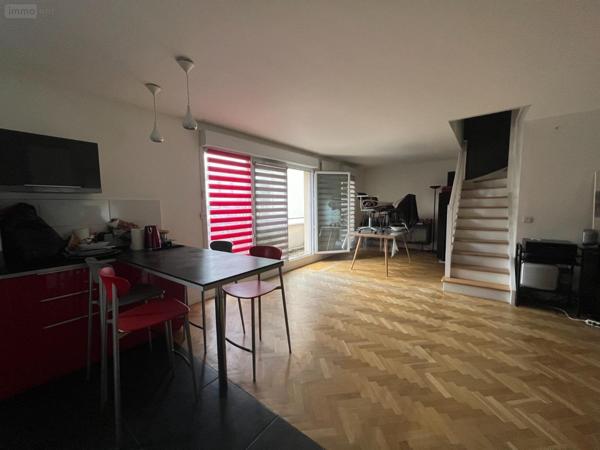 Appartement à vendre à Suresnes dans les Hauts-de-Seine (92150), ref : 66018/2025/11/1-VI