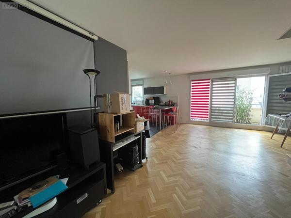 Appartement à vendre à Suresnes dans les Hauts-de-Seine (92150), ref : 66018/2025/11/1-VI