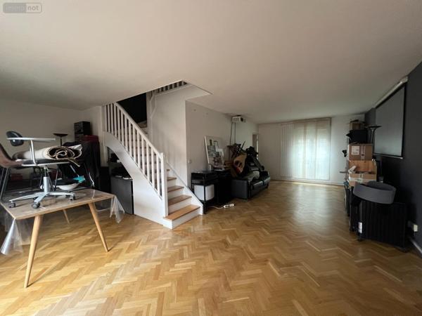 Appartement à vendre à Suresnes dans les Hauts-de-Seine (92150), ref : 66018/2025/11/1-VI