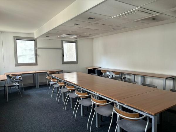 BUREAUX A LOUER - HYPERCENTRE VILLE