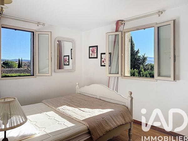 Maison à vendre 5 pièces 105 m² Saint-Saturnin-lès-Apt