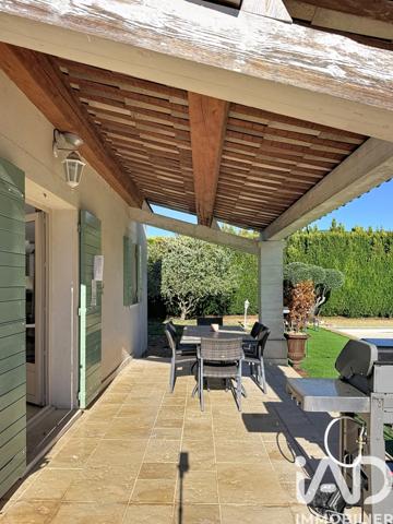 Maison à vendre 5 pièces 105 m² Saint-Saturnin-lès-Apt