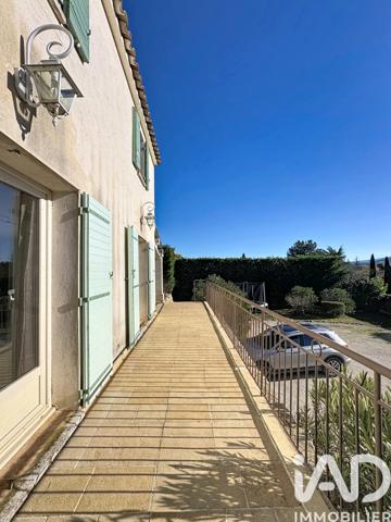 Maison à vendre 5 pièces 105 m² Saint-Saturnin-lès-Apt