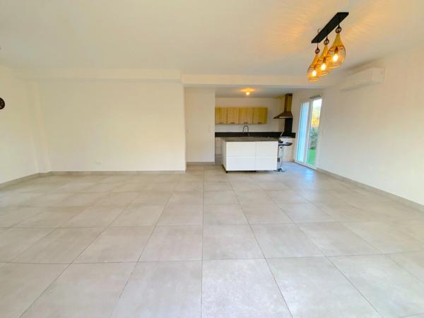 Maison à vendre 4 pièces CALLIAN (83)