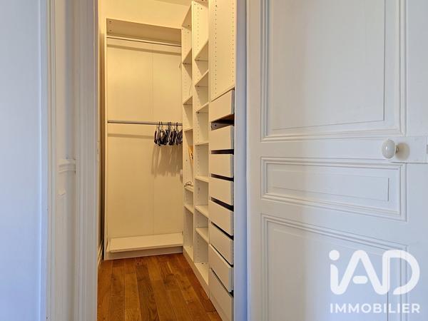 Appartement à vendre 3 pièces 59,69 m² Courbevoie
