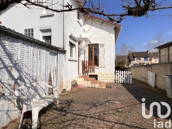 Maison 4 pièces de 68 m² à Mantes-la-Jolie (78200)