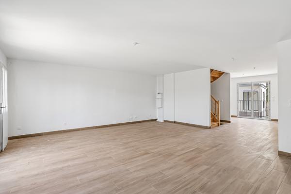 Quartier privilégié de Polangis, maison de 111 m² avec berge privative