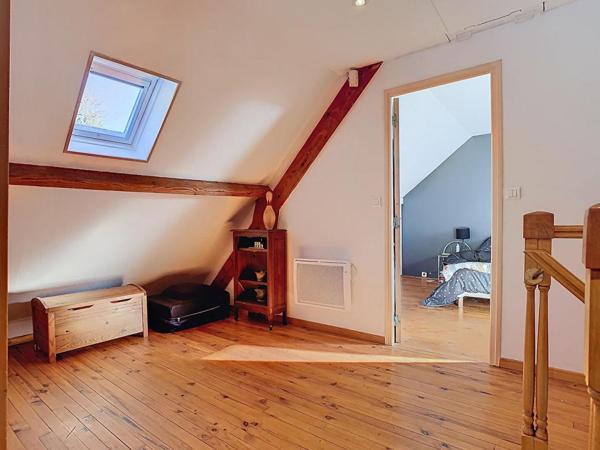 PAVILLON F7 - 150M² - 5 CHAMBRES - TERRASSE - JARDIN - 60290 LAIGNEVILLE