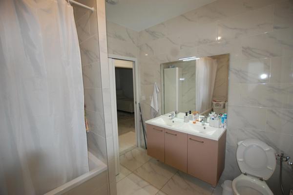 ? Maison récente classe énergétique AA avec 4 chambres