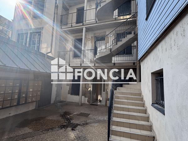 Location Studio 19.78 m² - 55 rue Battant Besancon 25000