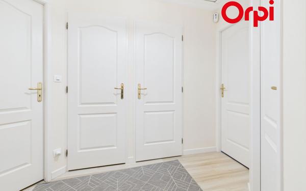 Maison à vendre    6 pièces •  Bernay