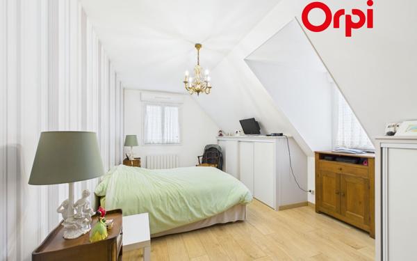 Maison à vendre    6 pièces •  Bernay