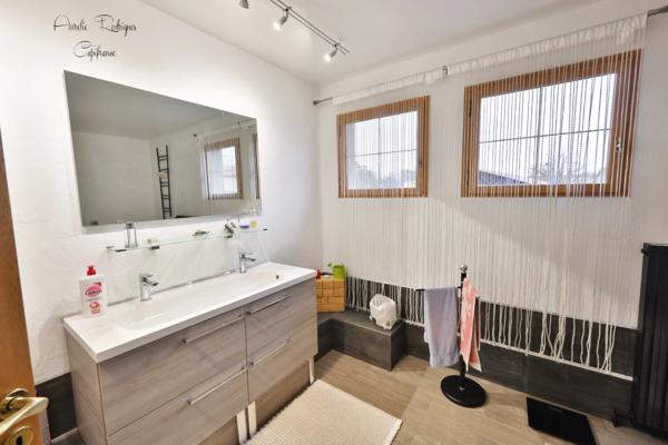 Maison à vendre 5 pièces CRECHES SUR SAONE (71)