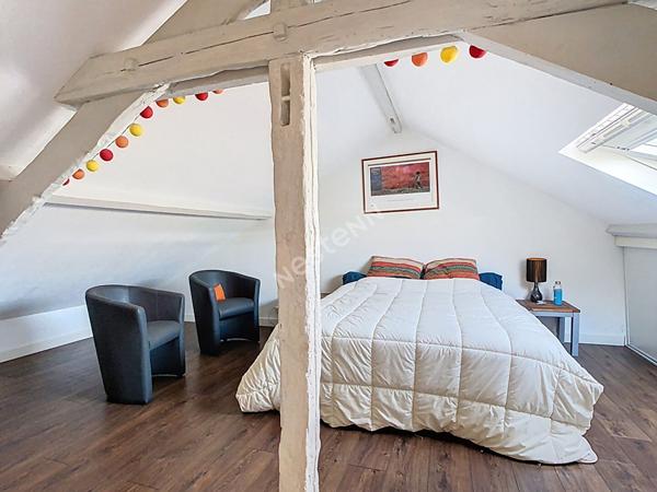 NANTES - ILE DE VERSAILLES / Appartement 4 pièces 3 chambres, caveau extérieur pour vélos