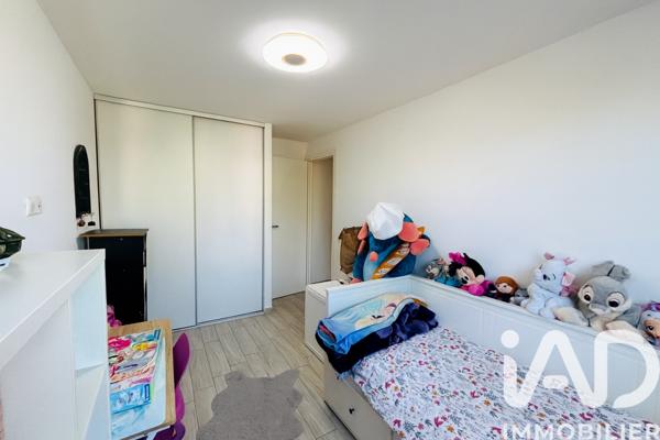 Appartement à vendre 4 pièces 69 m² Mandelieu-la-Napoule