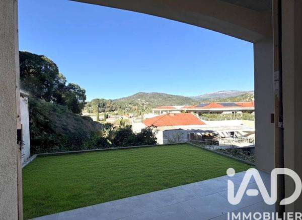 Appartement à vendre 3 pièces 100 m² Auribeau-sur-Siagne
