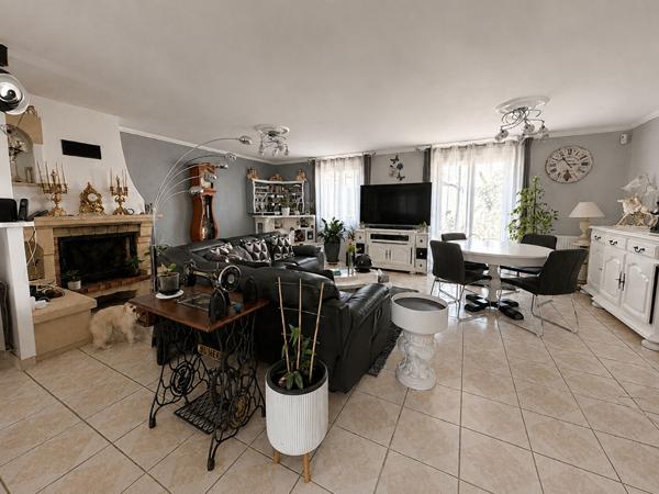 Maison de plain-pied - 3 chambres - Garage - Secteur recherché