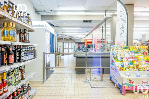 Boutique/Local commercial à vendre 2 000 m² Embrun