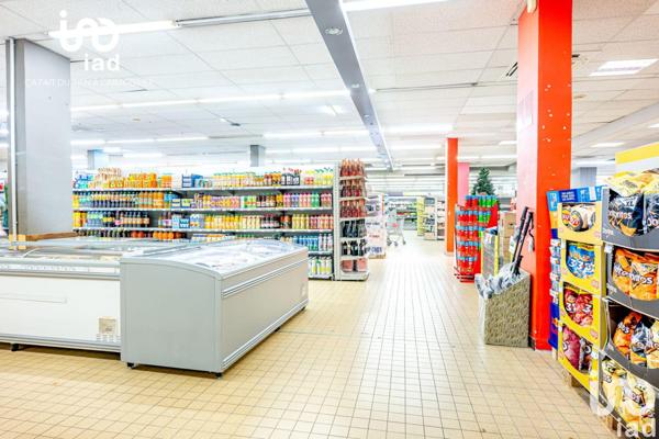 Boutique/Local commercial à vendre 2 000 m² Embrun