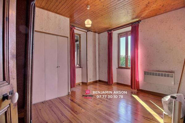 Maison Saint Laurent Du Pont 13 pièces - 8 Chbres - 236 m2