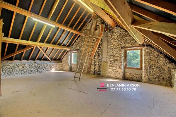 Maison Saint Laurent Du Pont 13 pièces - 8 Chbres - 236 m2