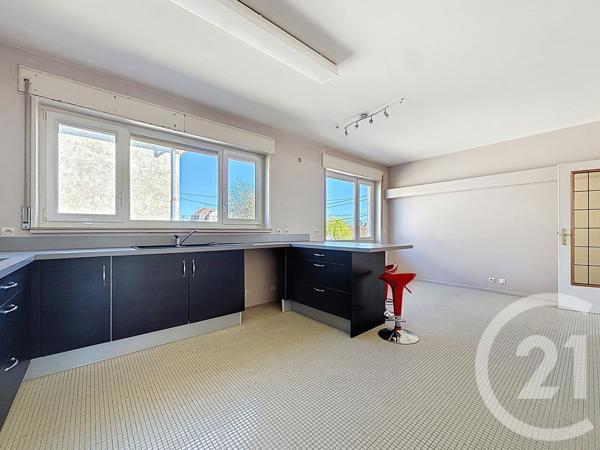 Immeuble à vendre  310 m2 WOIPPY - 57