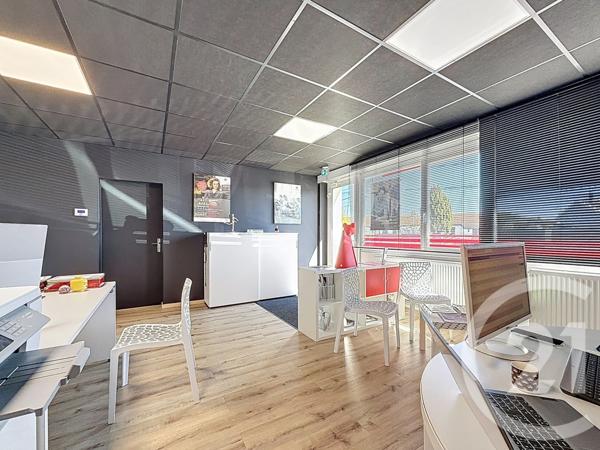 Immeuble à vendre  310 m2 WOIPPY - 57