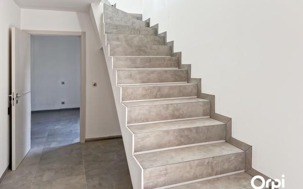 Maison à vendre    4 pièces • 89,99 m2 Cavalaire-sur-Mer