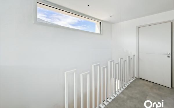 Maison à vendre    4 pièces • 89,99 m2 Cavalaire-sur-Mer