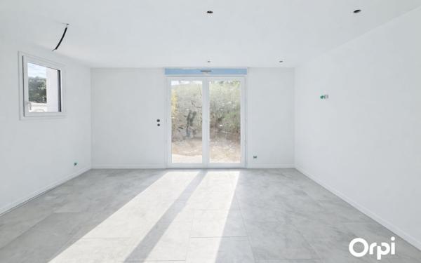 Maison à vendre    4 pièces • 89,99 m2 Cavalaire-sur-Mer