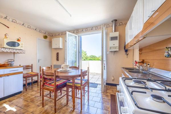 Maison à vendre 159 000 € Saint-Maixent-l'École 5 p 115 m² DPE F