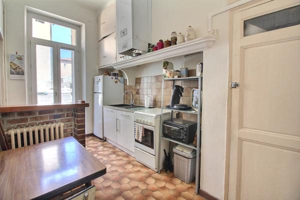 Marseille (13006) T3 Lodi avec terrasse