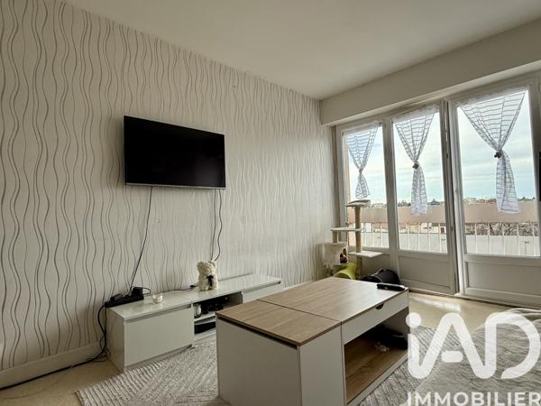 Location appartement 2 pièces 38 m² Montluçon