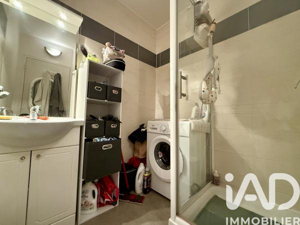 Location appartement 2 pièces 38 m² Montluçon