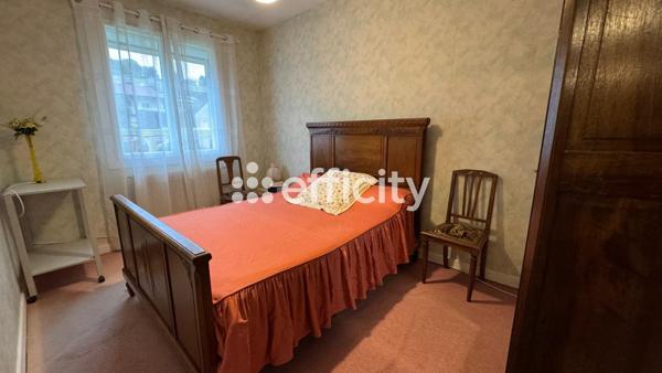 Maison 7 pièces - 105 m²