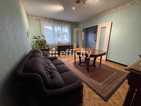 Maison 7 pièces - 105 m²