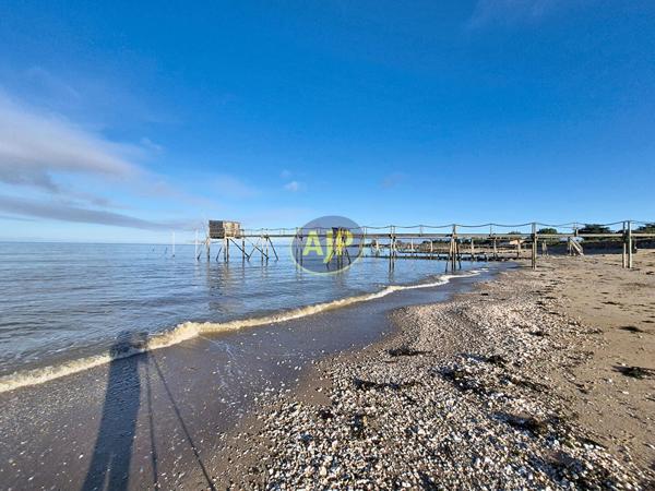 Terrains à vendre Les Moutiers En Retz : surface de 750 m2 à 196 000€ - AJP Immobilier Pornic