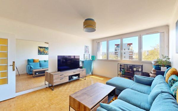 Appartement à vendre    2 pièces • 58,38 m2 Montrouge