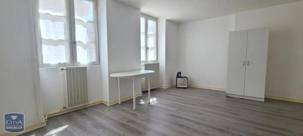 Appartement à louer 1 pièce 31.56m² Brive-la-Gaillarde (19100)