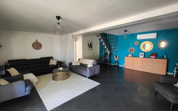 Maison à vendre    6 pièces •  Noé