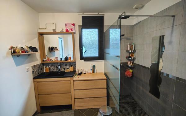 Maison à vendre    6 pièces •  Noé