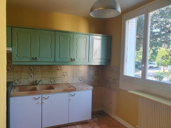 Vente / Appartement T4