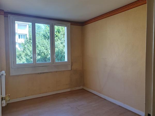 Vente / Appartement T4