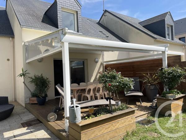 Maison à vendre  4 pièces - 75,36 m 2   JULLOUVILLE  - 50