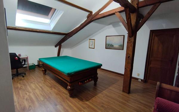 Maison à vendre    5 pièces • 328 m2 Benquet