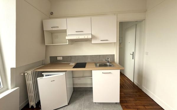 Appartement à louer    1 pièce •  Asnières-sur-Seine