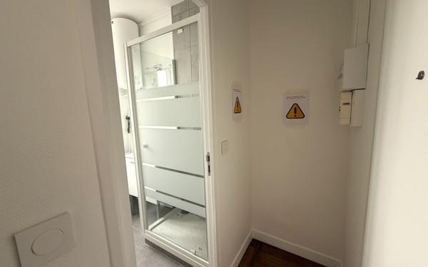 Appartement à louer    1 pièce •  Asnières-sur-Seine