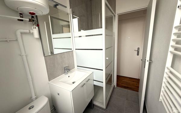 Appartement à louer    1 pièce •  Asnières-sur-Seine