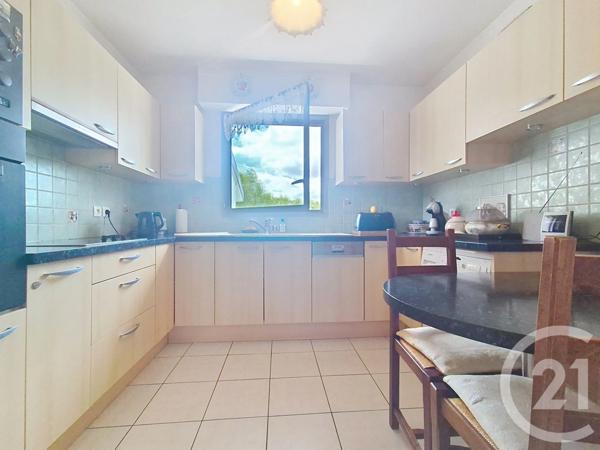 Appartement F4 à vendre  4 pièces - 107 m 2   PONT AUDEMER  - 27
